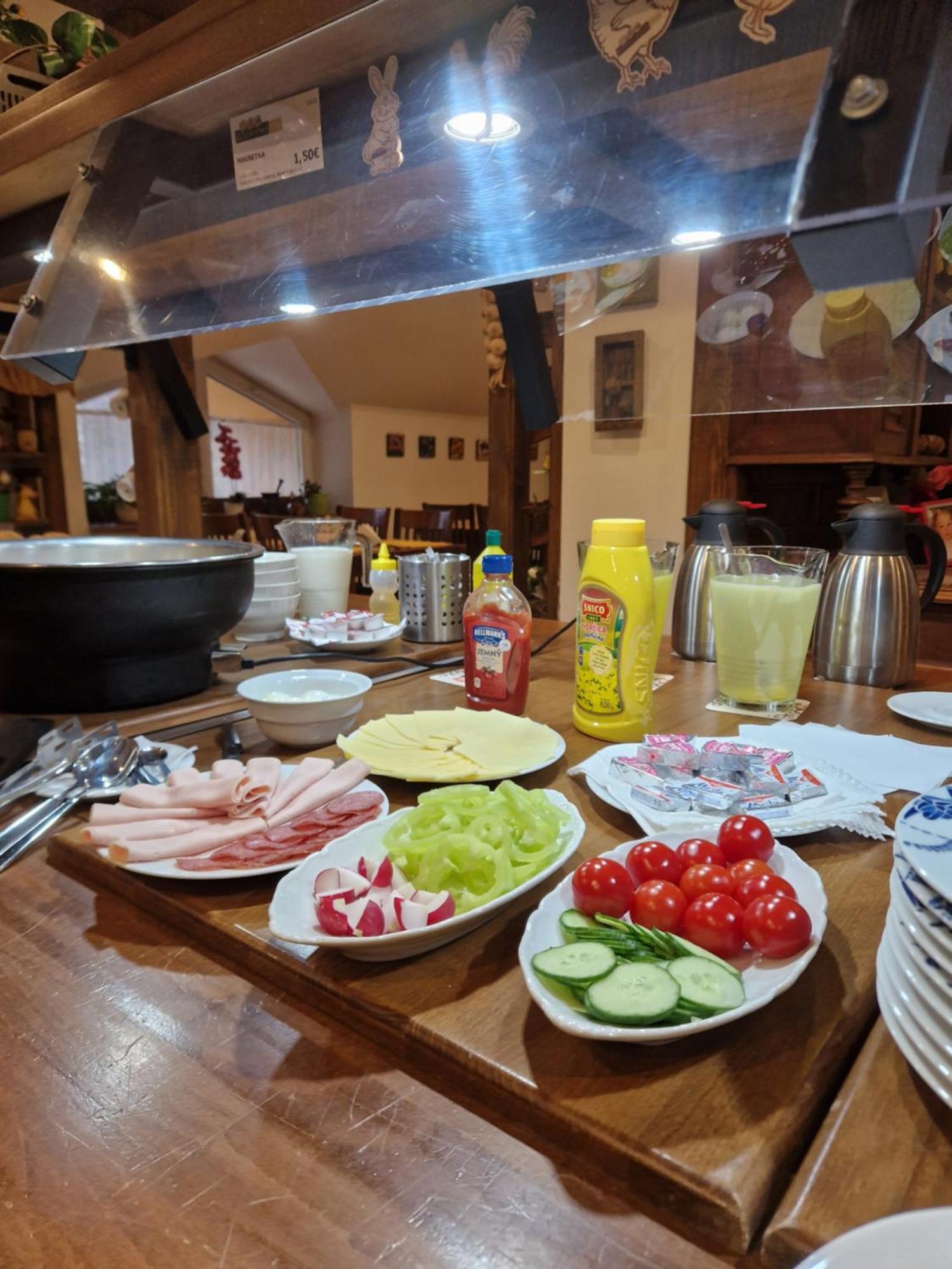 Pri Piecke Penzion A Restauracia Staré Hory Exterior foto